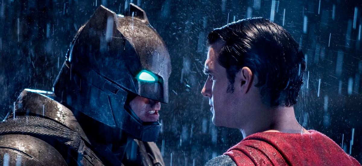 Warner Channel revive el “agarrón” entre Batman y Superman